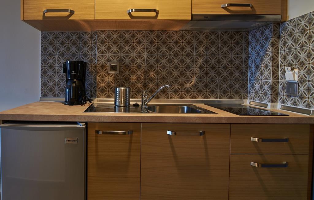 Athos Thea Luxury Rooms Сарти Стая снимка