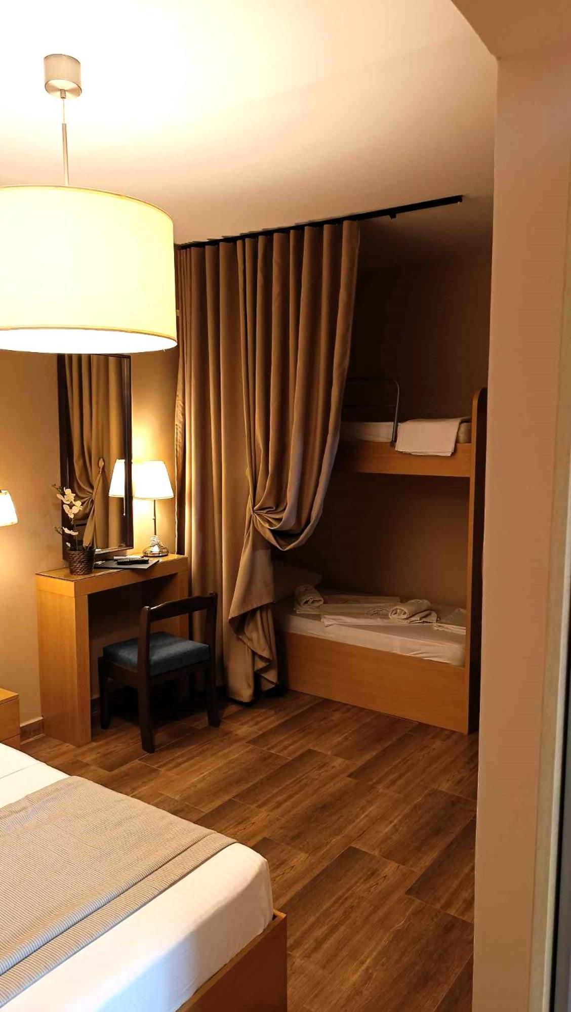 Athos Thea Luxury Rooms Сарти Екстериор снимка