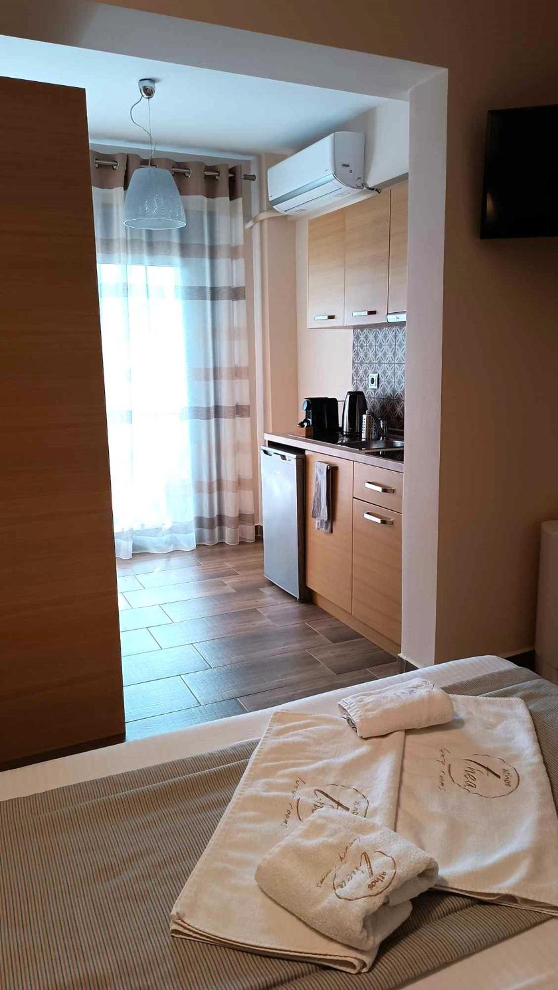 Athos Thea Luxury Rooms Сарти Екстериор снимка