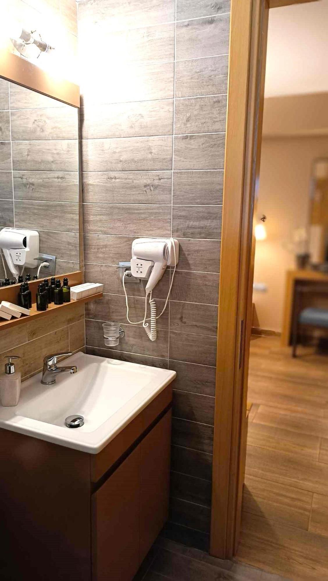 Athos Thea Luxury Rooms Сарти Екстериор снимка